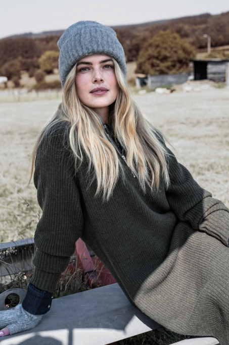 LOOK VROUW 2 - Cozy knits