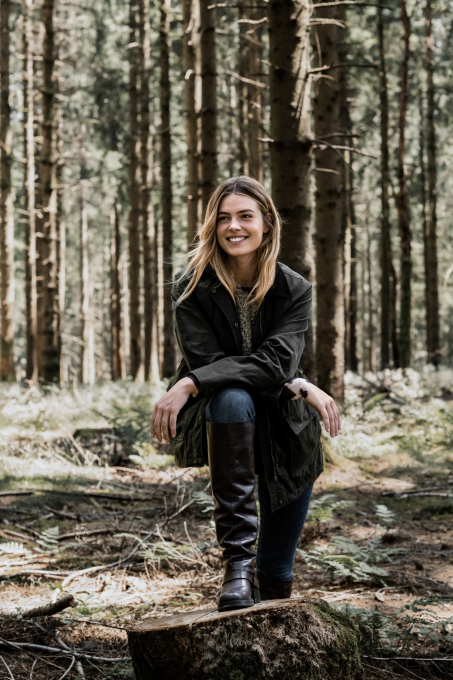 LOOK VROUW 3 - Roadtrip