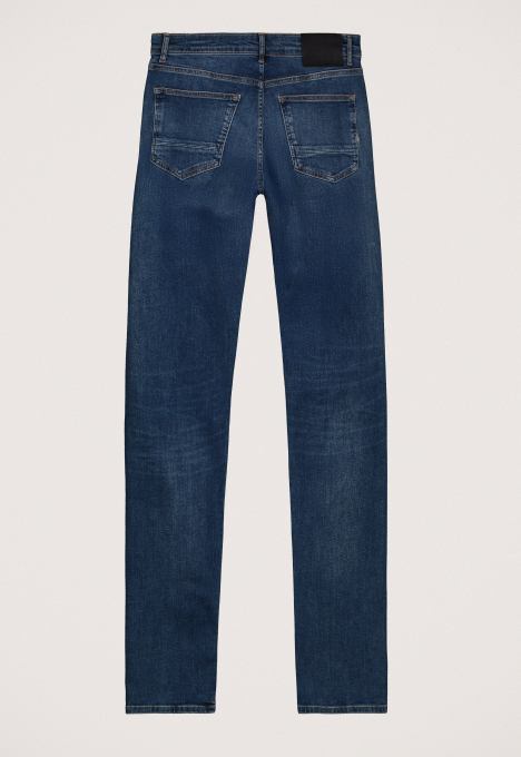Porter Slim Tapered Jeans