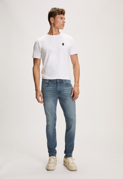 Porter Slim Tapered Jeans