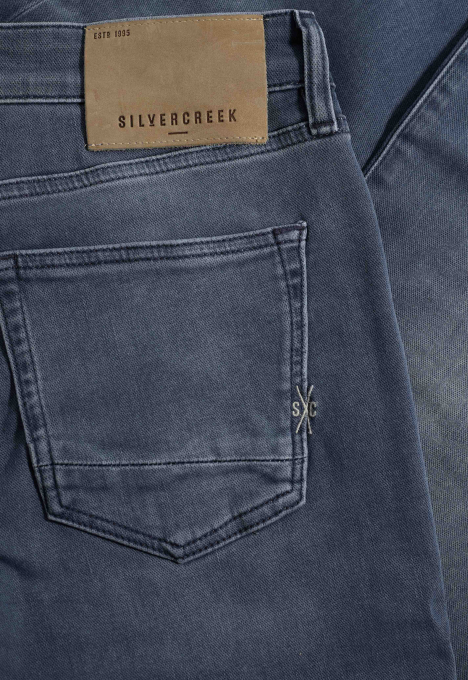 Porter Slim Tapered Jeans