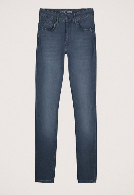 Porter Slim Tapered Jeans