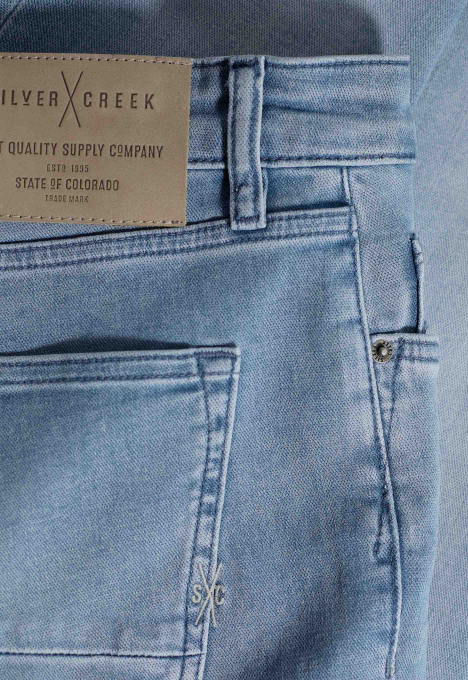 Porter Slim Tapered Jeans