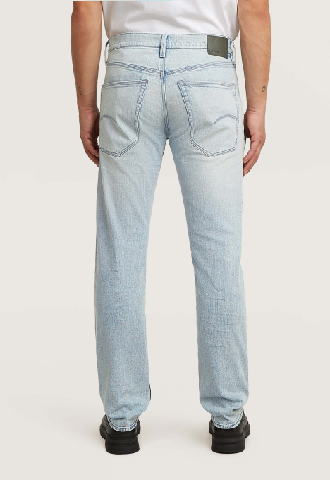 Streem Slim Tapered Jeans