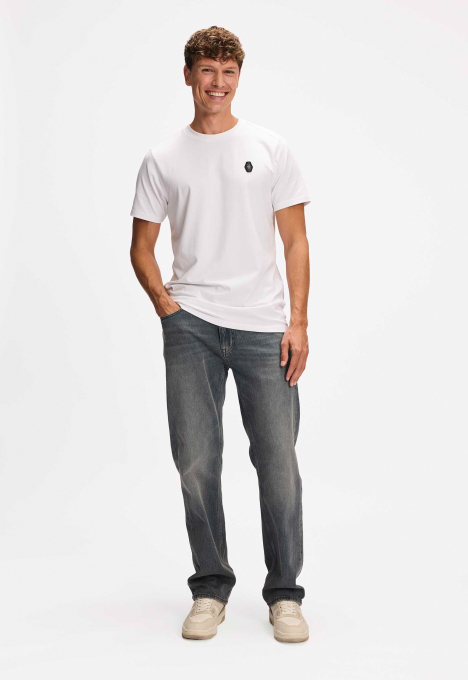 Barrier Loose Jeans