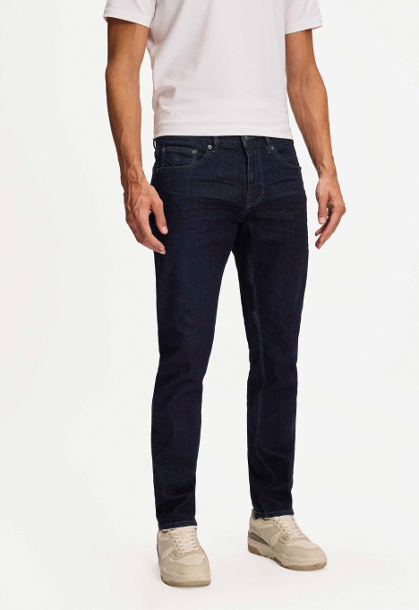 Lewis Regular Tapered Jeans