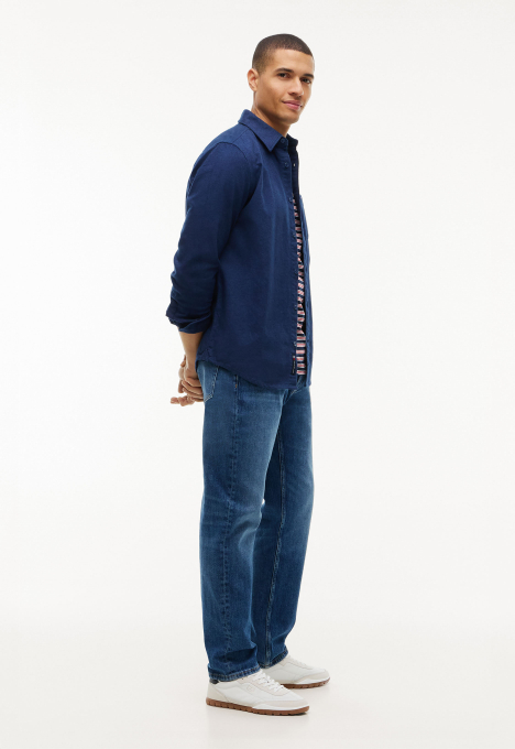 Ryan Slim Straight Jeans 