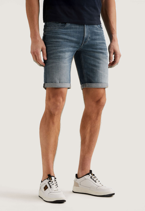 Commander Relaxed Fit Short