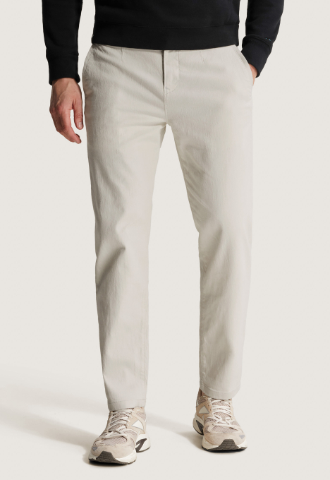 Relaxed Slub Structure Chino