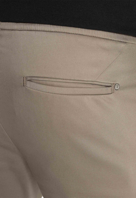 Cylas Tapered Fit Chino