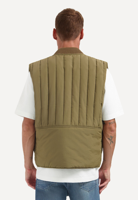 Ollie Gilet