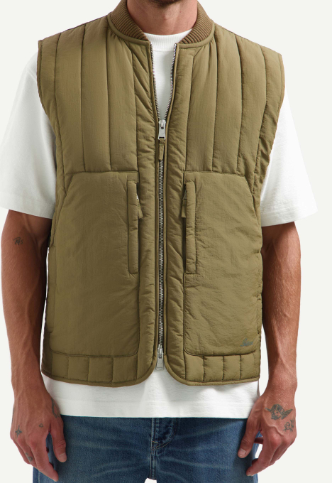 Ollie Gilet