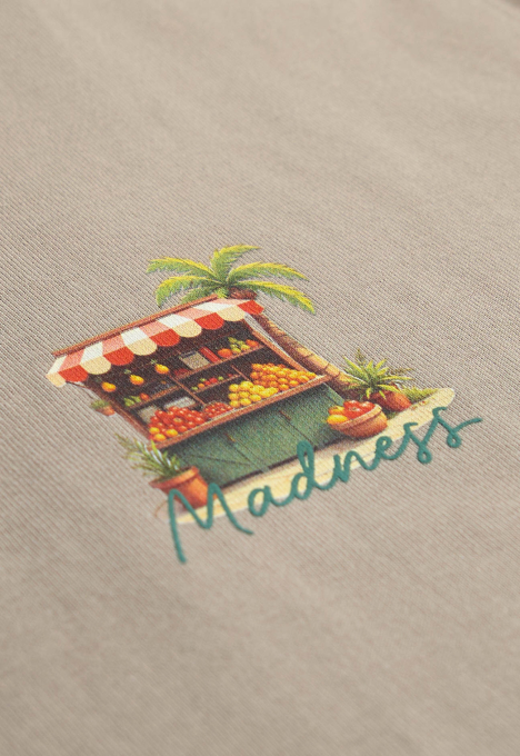 Market T-shirt