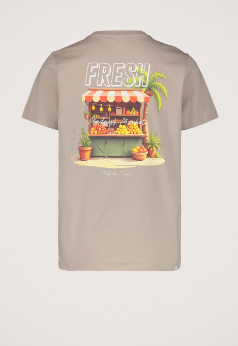 Market T-shirt