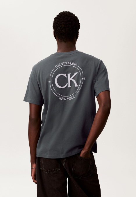 Graphic Logo T-shirt