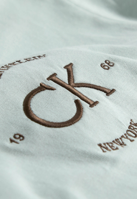 Graphic Logo T-shirt