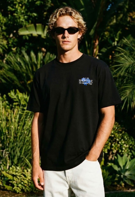 Postcard France T-shirt