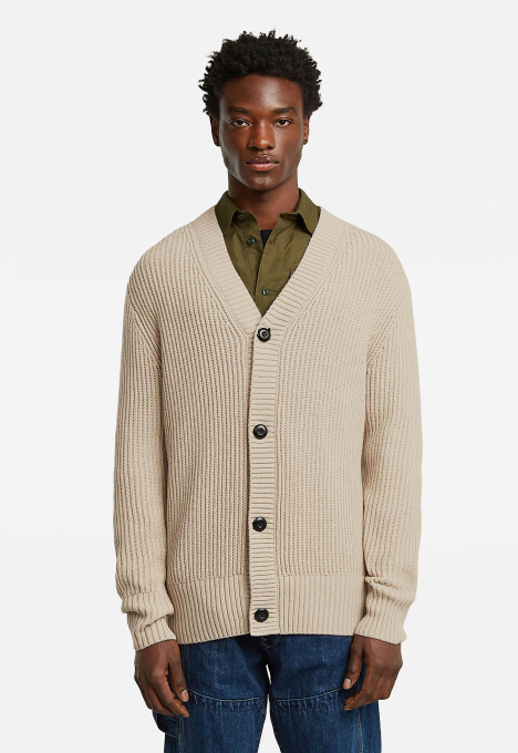Essential Knit Vest 
