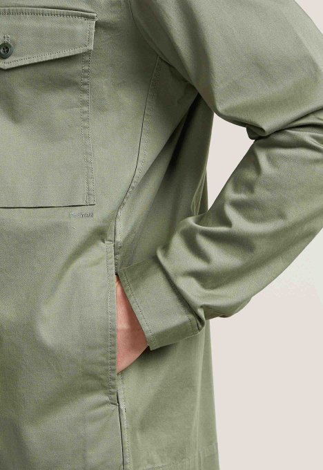 Core Lightweight Overshirt