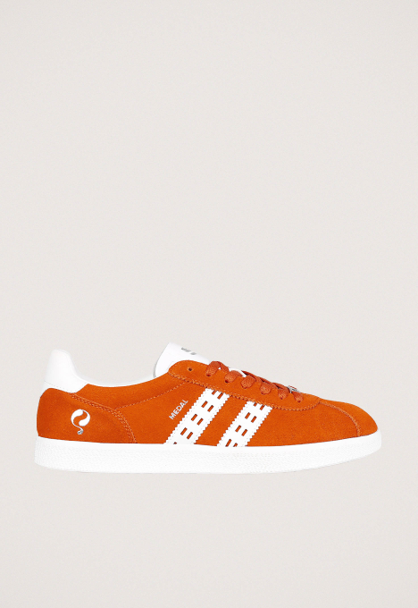 Medal Sneaker