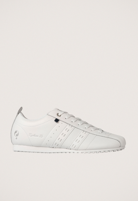 Typhoon Sneaker