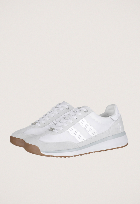 Boston Sneaker