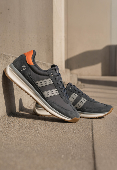 Boston Sneaker