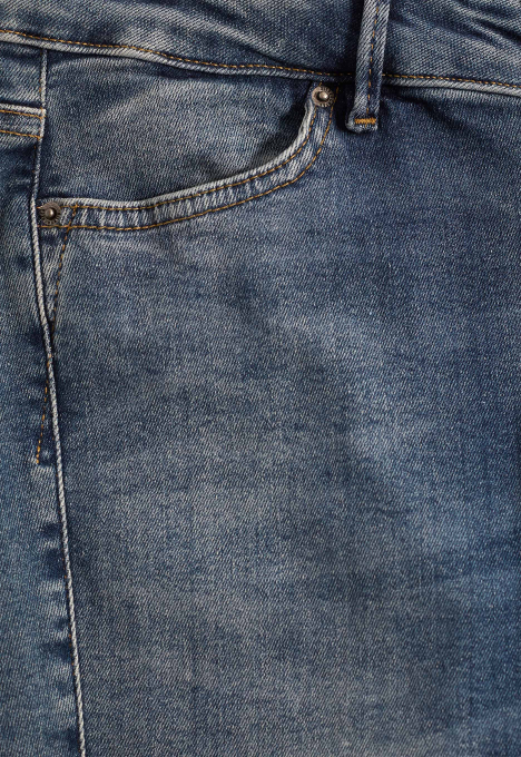 Celsi Super Skinny Jeans