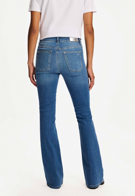 Celsi Flared Jeans