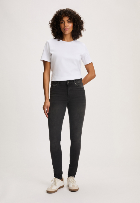 Celsi Super Skinny Jeans