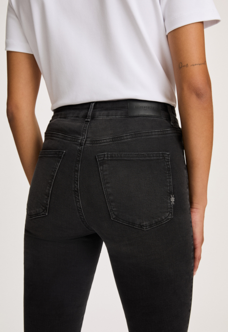 Celsi Super Skinny Jeans