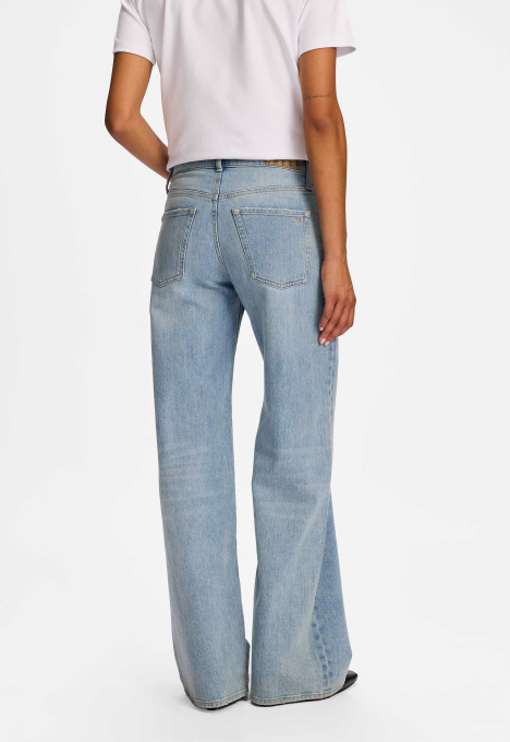Ruby Wide Leg Jeans