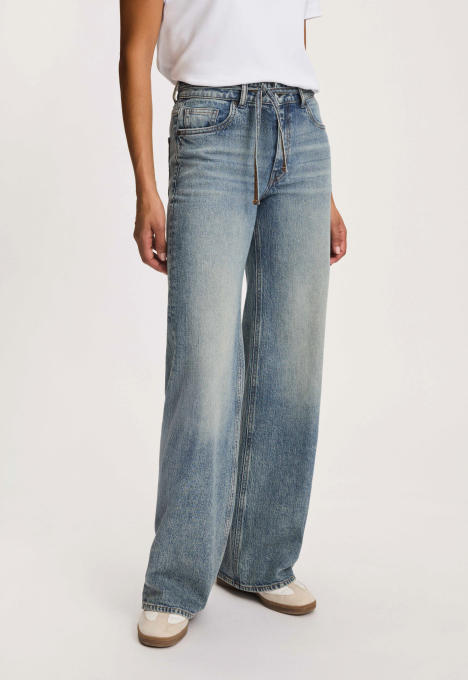 Ruby Wide Leg Jeans