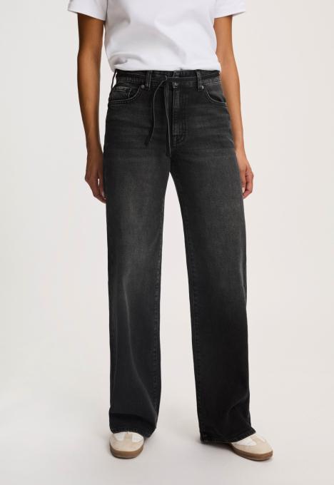 Ruby Wide Leg Jeans