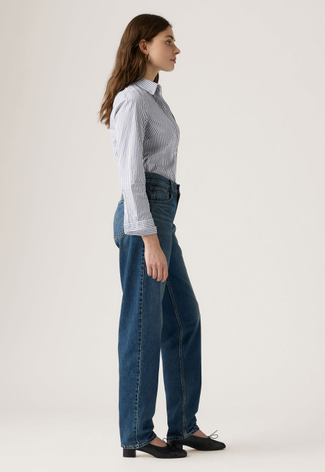 Loose Taper Jeans
