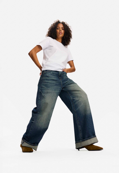 Riley Wide Leg Jeans