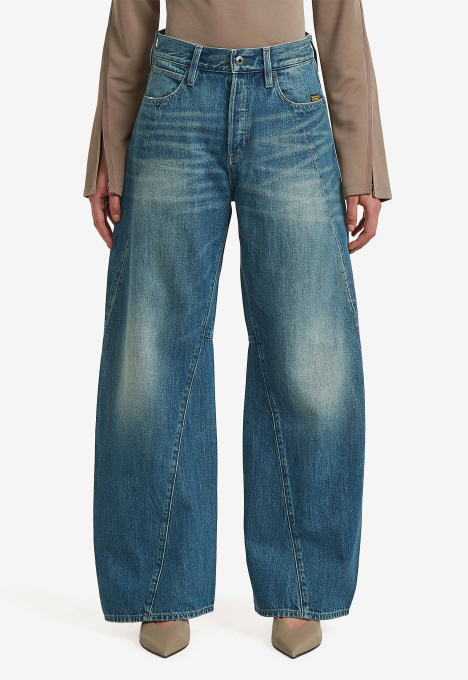 Contor Wide Leg Jeans