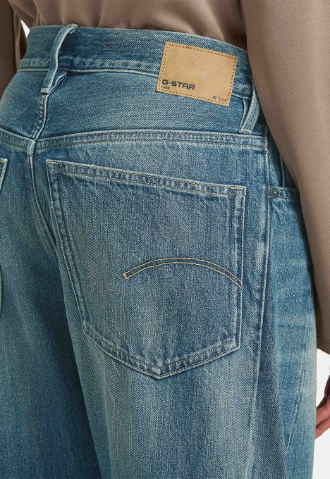 Contor Wide Leg Jeans