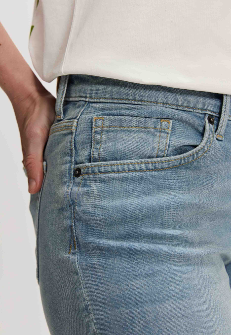 Cammy Short