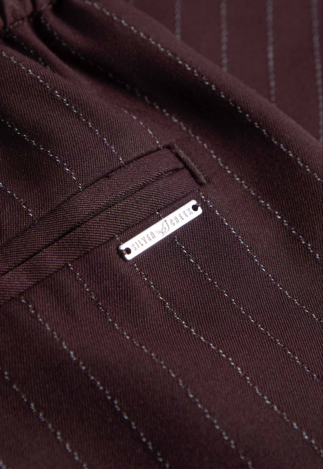 Fira Broek