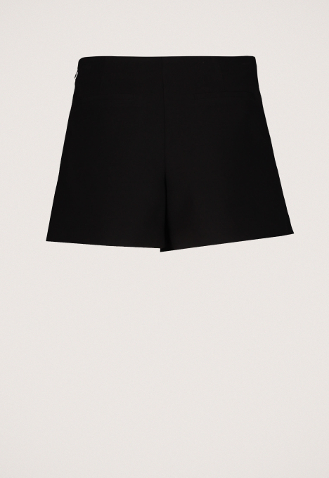 Maud Wrap Short