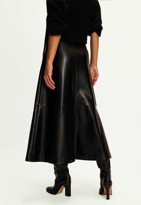 Fiorra Rok 