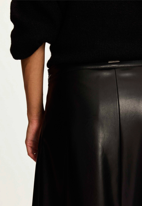 Fiorra Rok 