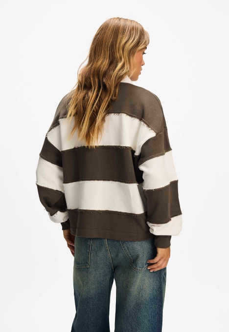 Sia Sweater
