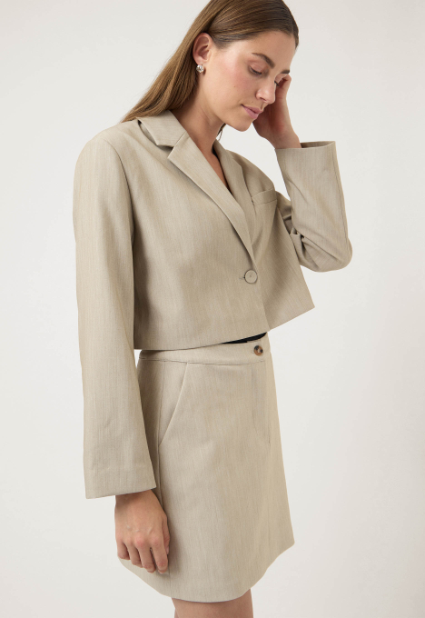 Detana Blazer