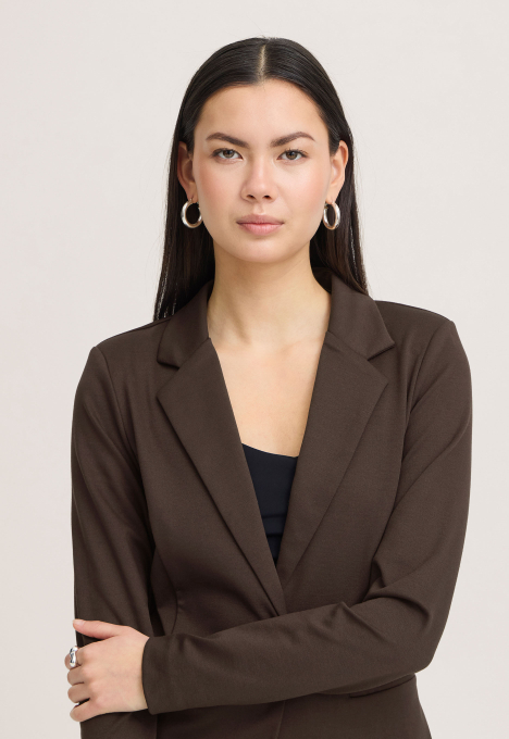 Kate Blazer