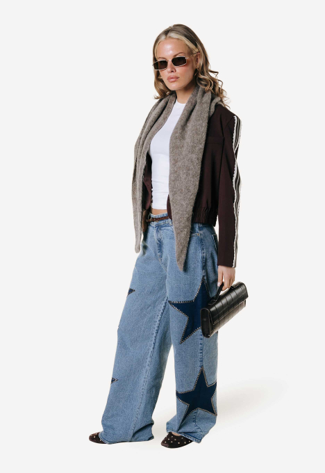 Zoe Blazer