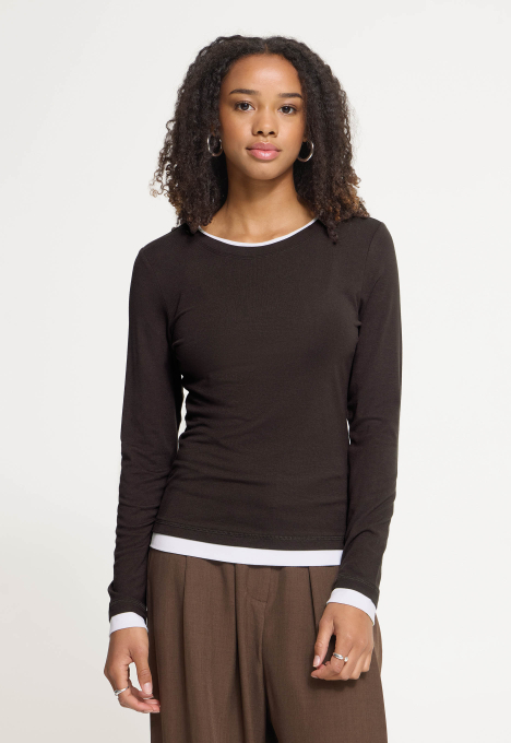 Nellaya T-shirt