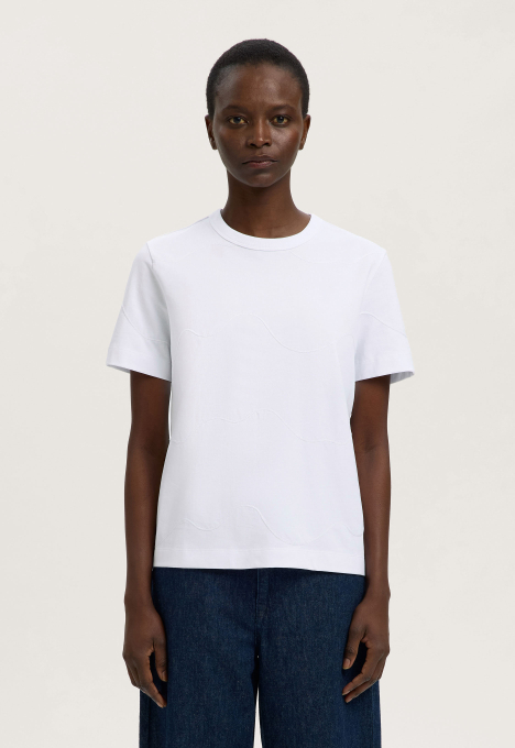 Mila Embroidery T-shirt