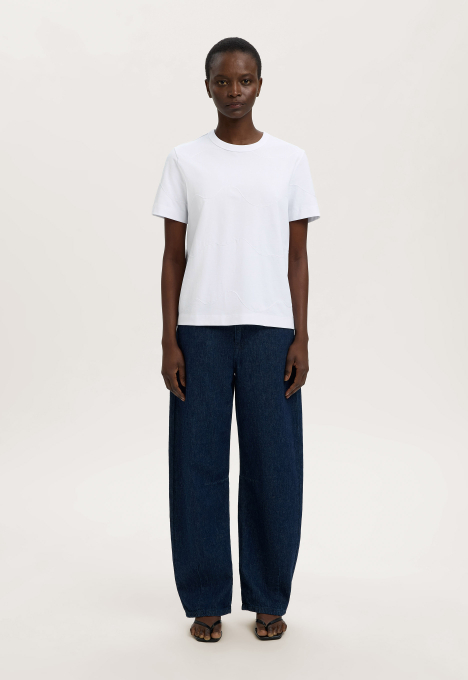 Mila Embroidery T-shirt